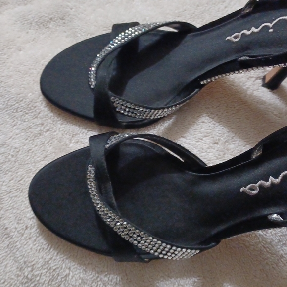 Nina Slhoes - Picture 14 of 15